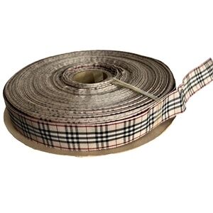 International Trimmings and Labels Burberry Tartan 1" Wide Large Roll England
